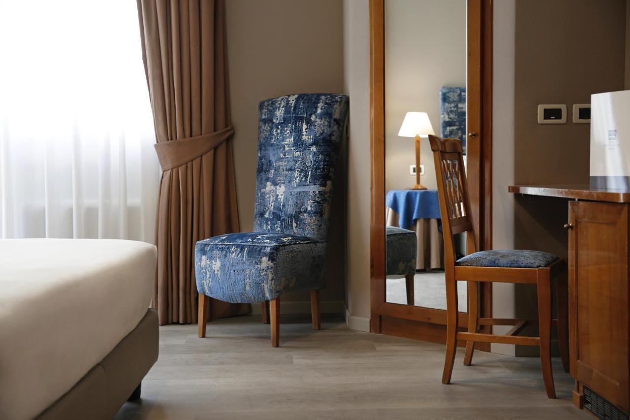 Ponte Milvio 3* Roma