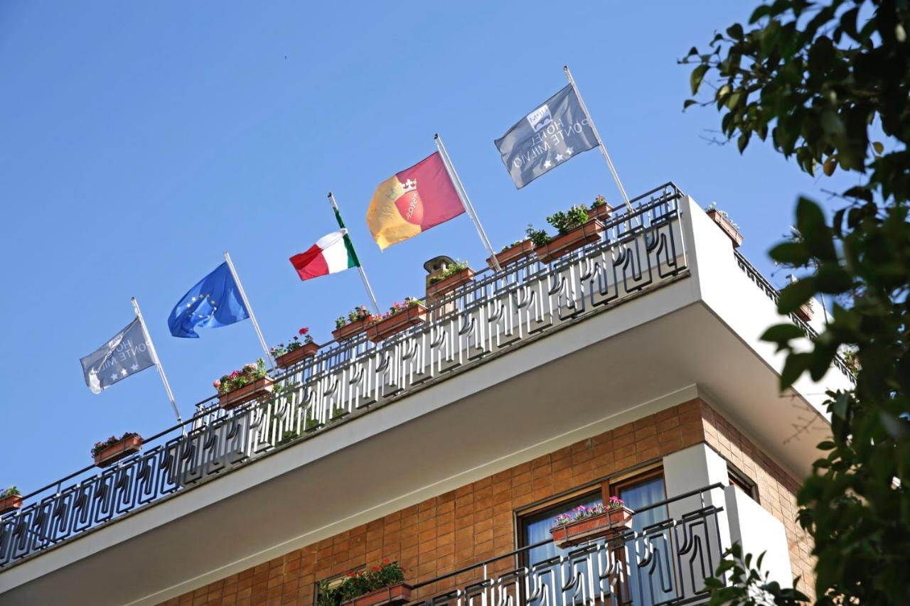 Ponte Milvio 3* Roma